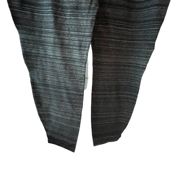 Gap fit maternity leggings size XL - Picture 4 of 14